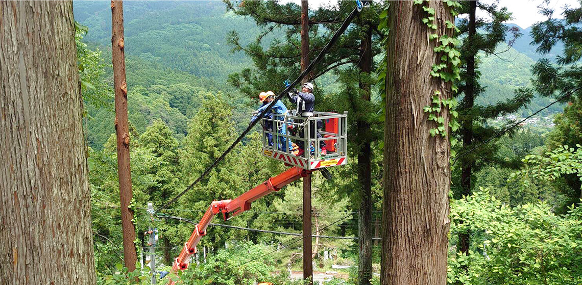 険しい山間部の施工もOK